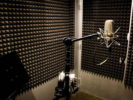 akustik yanmaz piramit sünger 