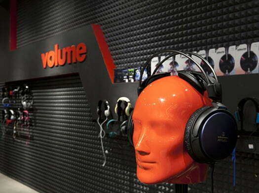 akustik yanmaz piramit sünger