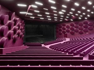 konferans salonu ses yalıtımı